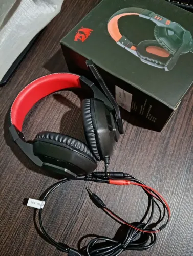 Headset Redragon + Mouse Redragon + Adaptador USB-C 7 em 1 - LEIA A DESCRIÇÃO.