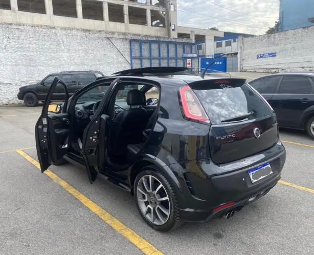 Fiat Punto Blackmotion 1.8 Flex 16V 5P. 2015