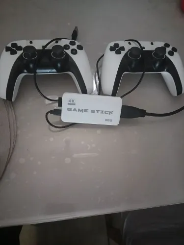 Vendo Game stick 4k pro