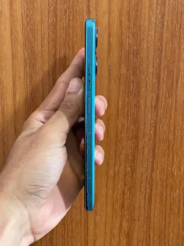 POCO F5