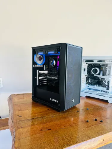 PC Gamer High-End: i7 + RTX 5060 / 32GB (Roda Tudo no Ultra)
