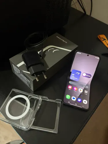 Samsung Zflip 7 128gb
