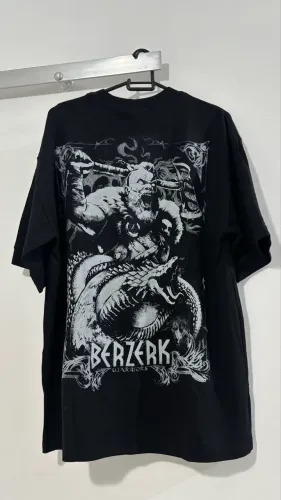 Camiseta Berzerk Oversized Preta (Tamanho: P)