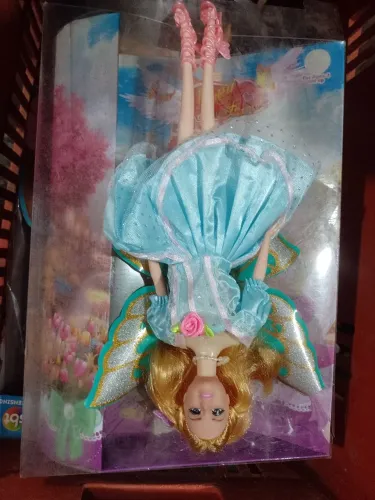 Boneca tipo Barbie 