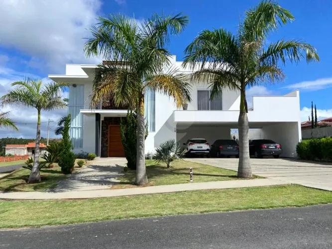 Casa à venda com 5 quartos no Fazenda Alta Vista em Salto de Pirapora SP