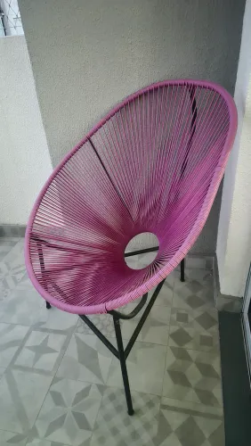 Cadeira acapulco rosa usada