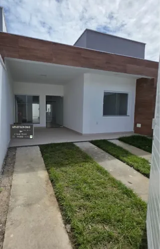 Excelente 2/4 Top - Casa a Venda no Papagaio, Financia e próximo Av Fraga Maia