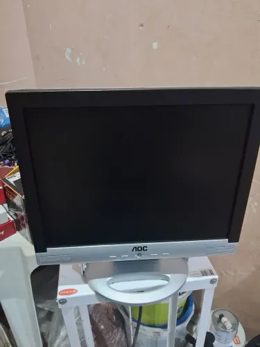 Monitor AOC