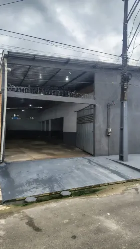 Galpão com 275 m² em Quarenta Horas (Coqueiro) - Ananindeua - PA