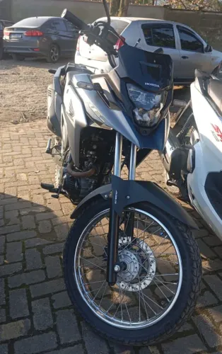 Honda XRE 190 ABS 2025/2026 - Estado de Zero!