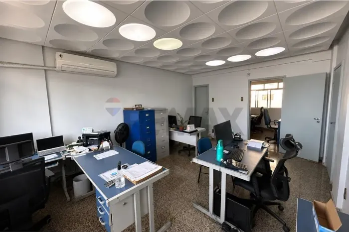 Conjunto de Salas Comerciais à Venda 100m² Edifício Maletta Centro/BH