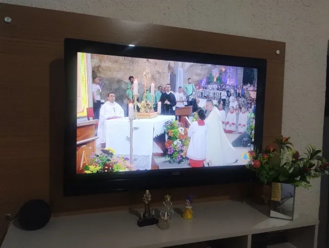 Tv 32 AOC