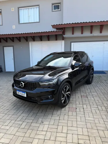 Volvo XC40 XC 40 T-5 Híbrido R-design 1.5 262cv FWD 2021