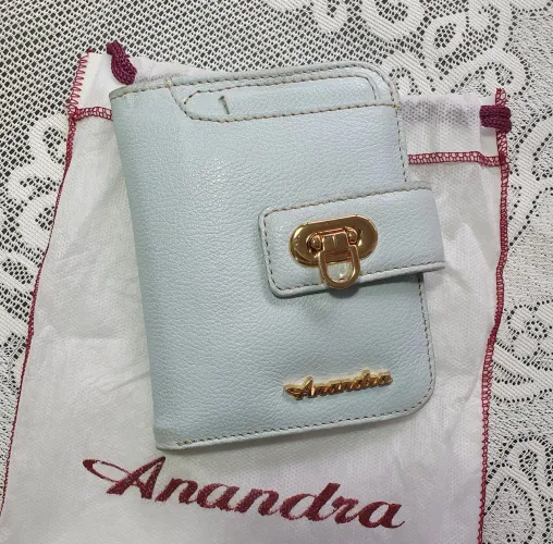 Carteira de couro Anandra 