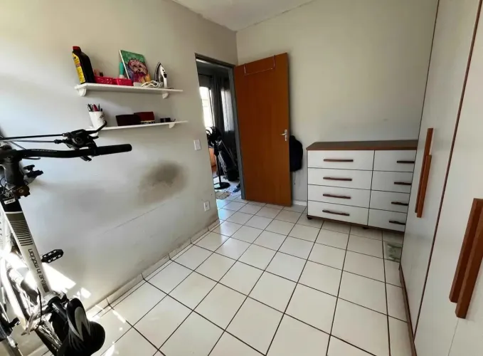 Alugo quarto apartamento