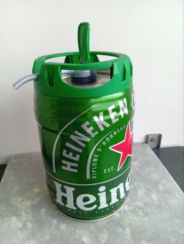 Barril Heineken vazio