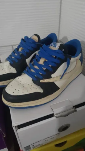 Air Jordan 1 low travis Scott 