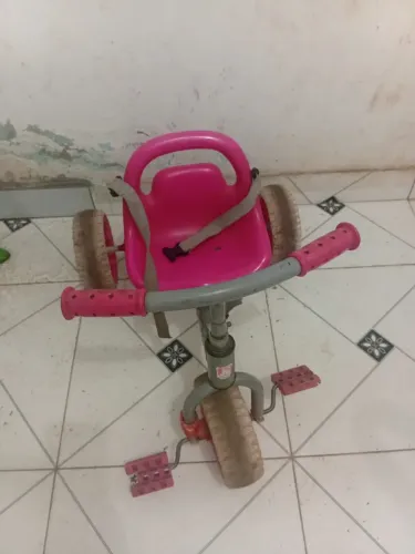 Triciclo infantil