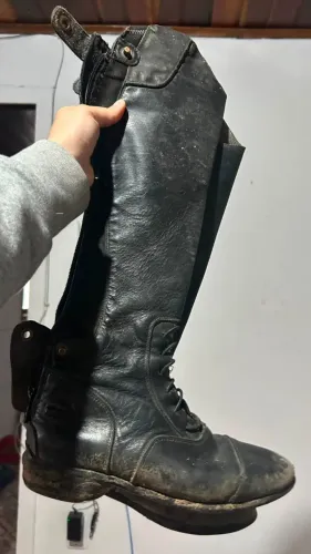 Bota de hipismo couro tamanho 36