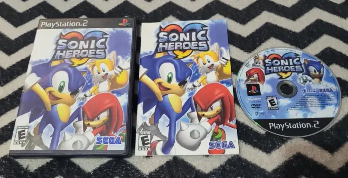 Jogo Sonic Heroes Americano Original para PS2 Playstation 2   
