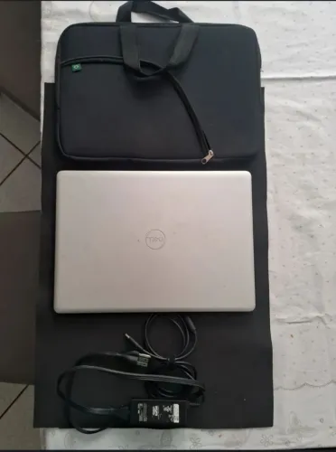 Notebook Dell Inspiron 3583 |<br>Intel Core i3 8ª Geração | SSD 240GB | 4GB RAM | Windows 11