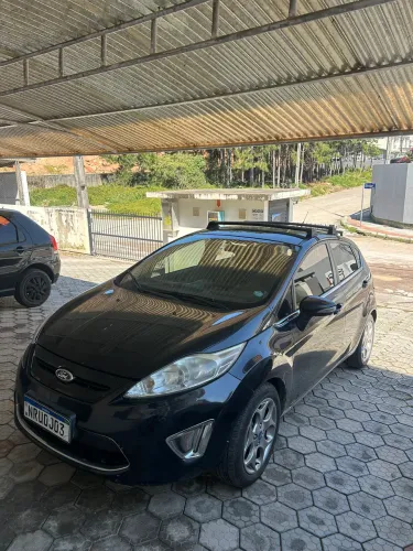 Ford Fiesta SE 1.6 16V Flex 5P 2012