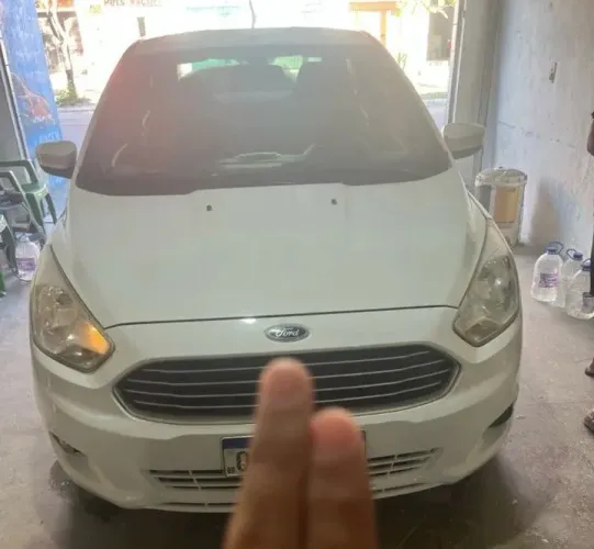 Ford KA+ Sedan 1.0 Tivct Flex 4P 2015