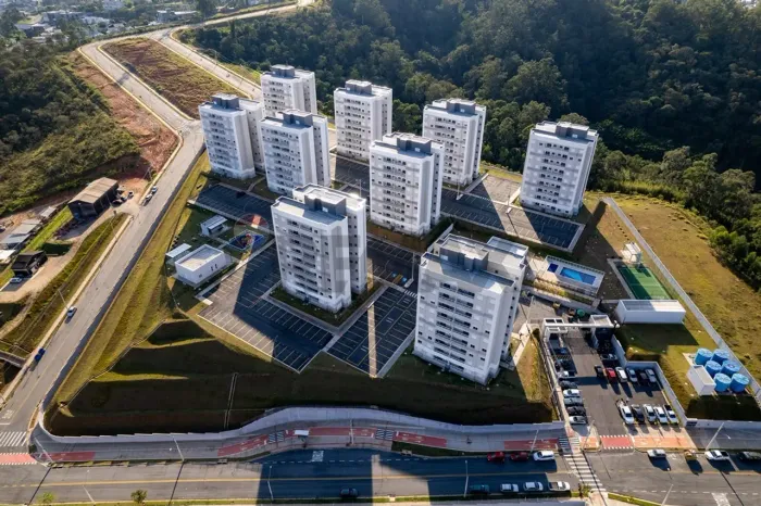 Apartamento a venda com 3 dormitórios em Jundiai.
