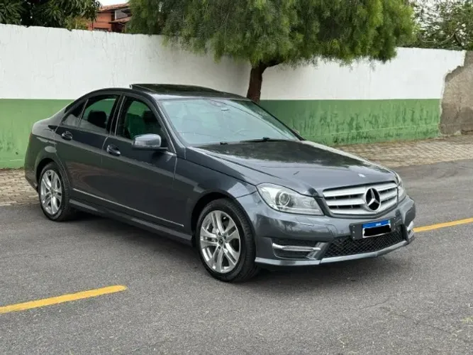 Mercedes-Benz C-200 CGI Sport 1.8 TB 16V 184cv Aut. 2014