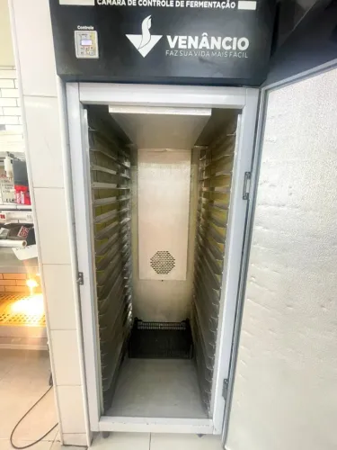 Câmara de fermentação Venancio AC20t