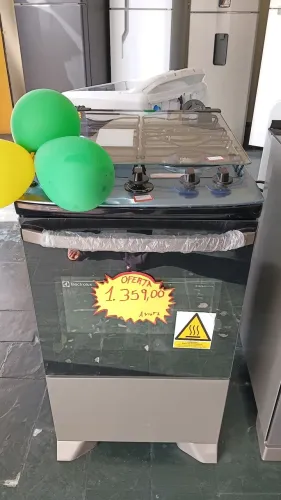 Fogões Electrolux, queima de estoque. A gás e Elétrico 4 b 5 bocas.