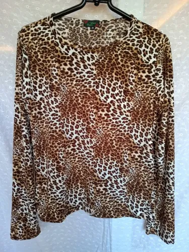 Blusa feminina de viscolycra animal print