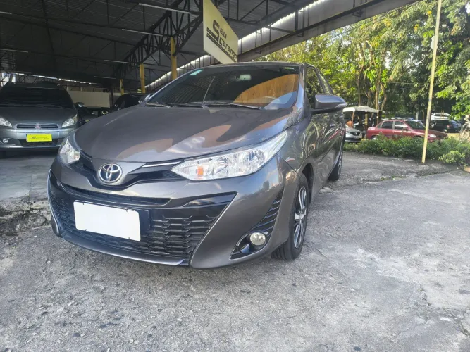 Toyota Yaris XS Connect 1.5 Flex 16V 5P AUT 2021