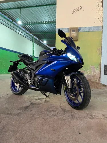 Yamaha R3 2021