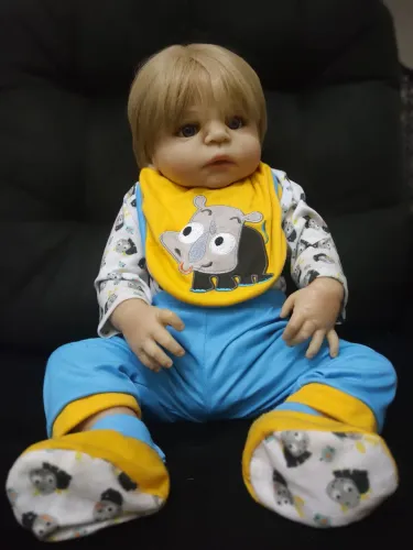 Boneco reborn