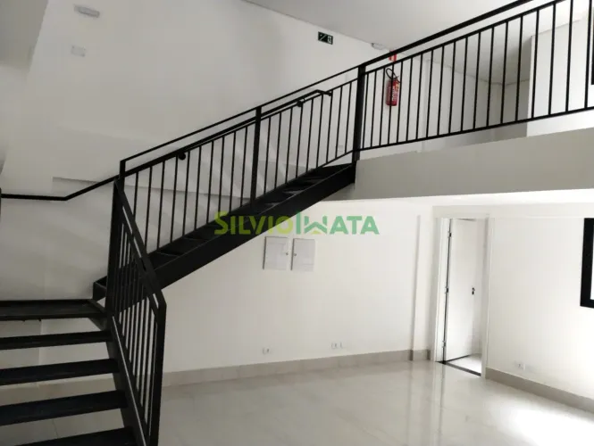 Salas comerciais à venda a partir de R$ 375.000,00 na Zona 05 de Maringá-PR.