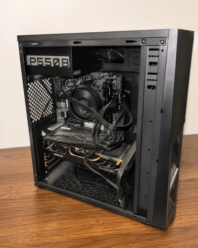 PC Gamer Completo Ryzen 5 5500 RX 6600 16GB SSD 1TB + Monitor 27?