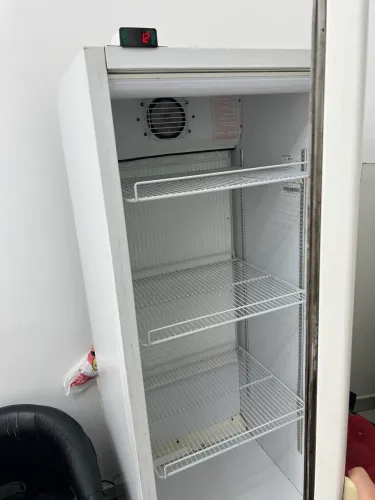 Geladeira expositora gelopar