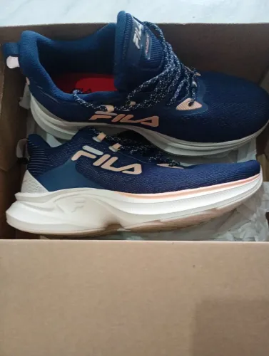 Tênis Fila Racer, Original!!!!! n 39, Novo na embalagem 