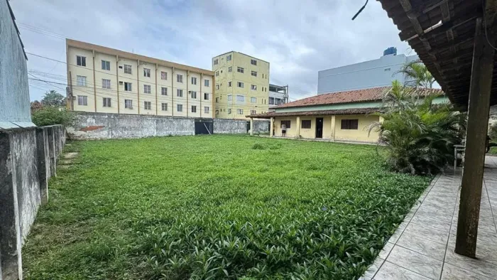 Terreno à venda em Serra, Estância Monazítica, com 1170 m²