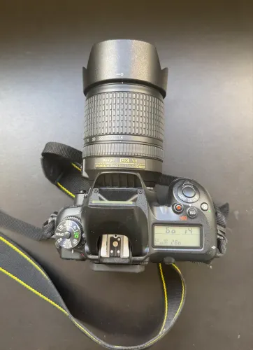 Câmera Nikon D7500 4k Com 18-140mm F/3.5-5.6g Ed Vr Preto