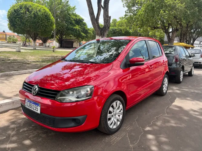 Fiat Uno Vivace Celeb. 1.0 EVO F.flex 8V 5P 2013