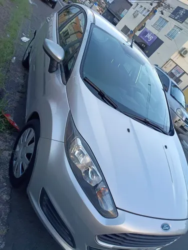 Ford Fiesta 1.5 16V Flex Mec. 5P 2014