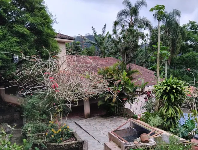 Vendo chácara 890 mil boa localização, mais informações no chat...