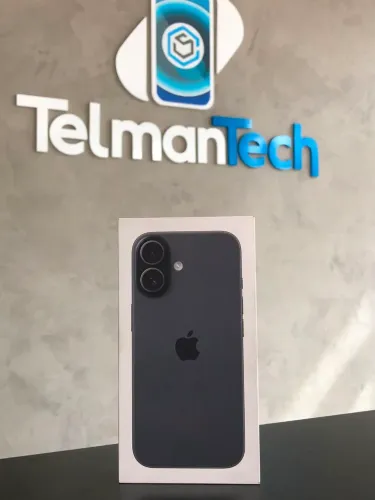 iPhone 17