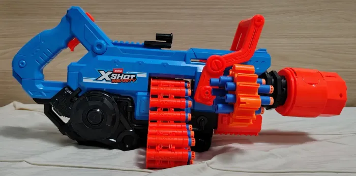 Zuru Xshot INSANITY