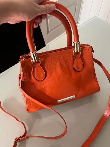 Bolsa em couro