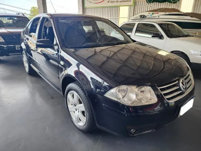 Volkswagen Bora 2.0/ 2.0 Flex 8V Aut. 2011