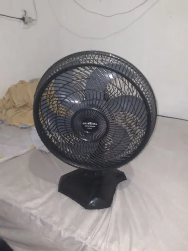 Vende esse ventilador