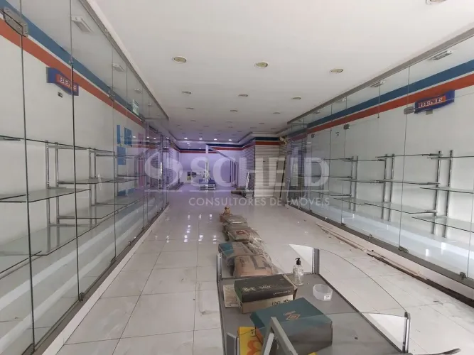 Sobreloja para locação com 4 salas, 1 cozinha e 2 banheiros no Jd. Miriam